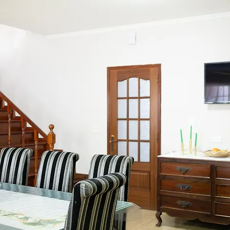 Quarto em Acomodações Particulares Margaret's Place Vila Franca do Campo