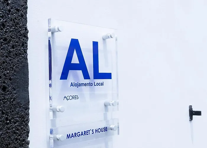 Margaret's Place * فيلا فرانكا دو كامبو